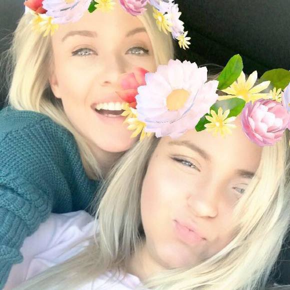 Meet your Posher, Hannah - Picture 1 of 1